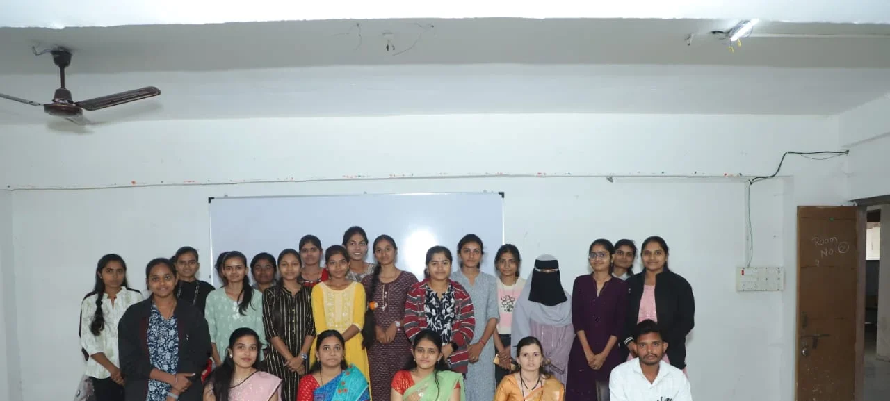 a6320905-80da-460f-b382-3fa252cecaf2